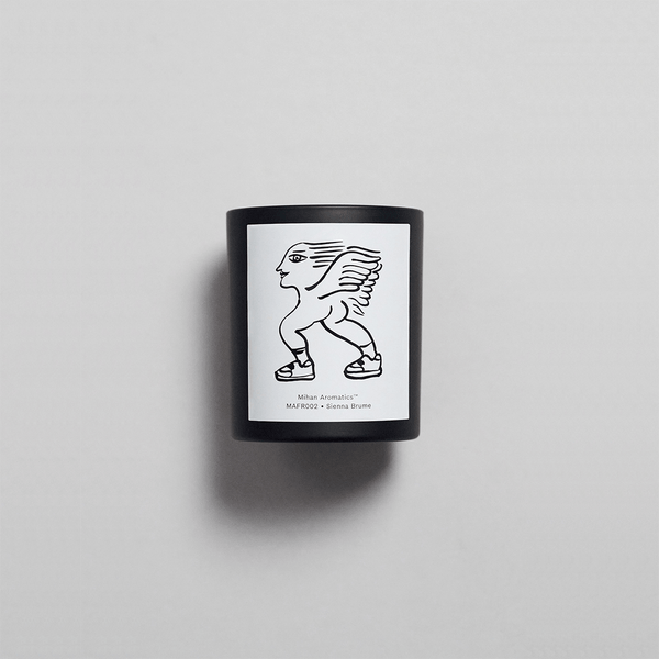 Sienna Brume Candle featuring minimalist design, hand-poured in Melbourne, made from 100% soy wax with 60-hour burn time.