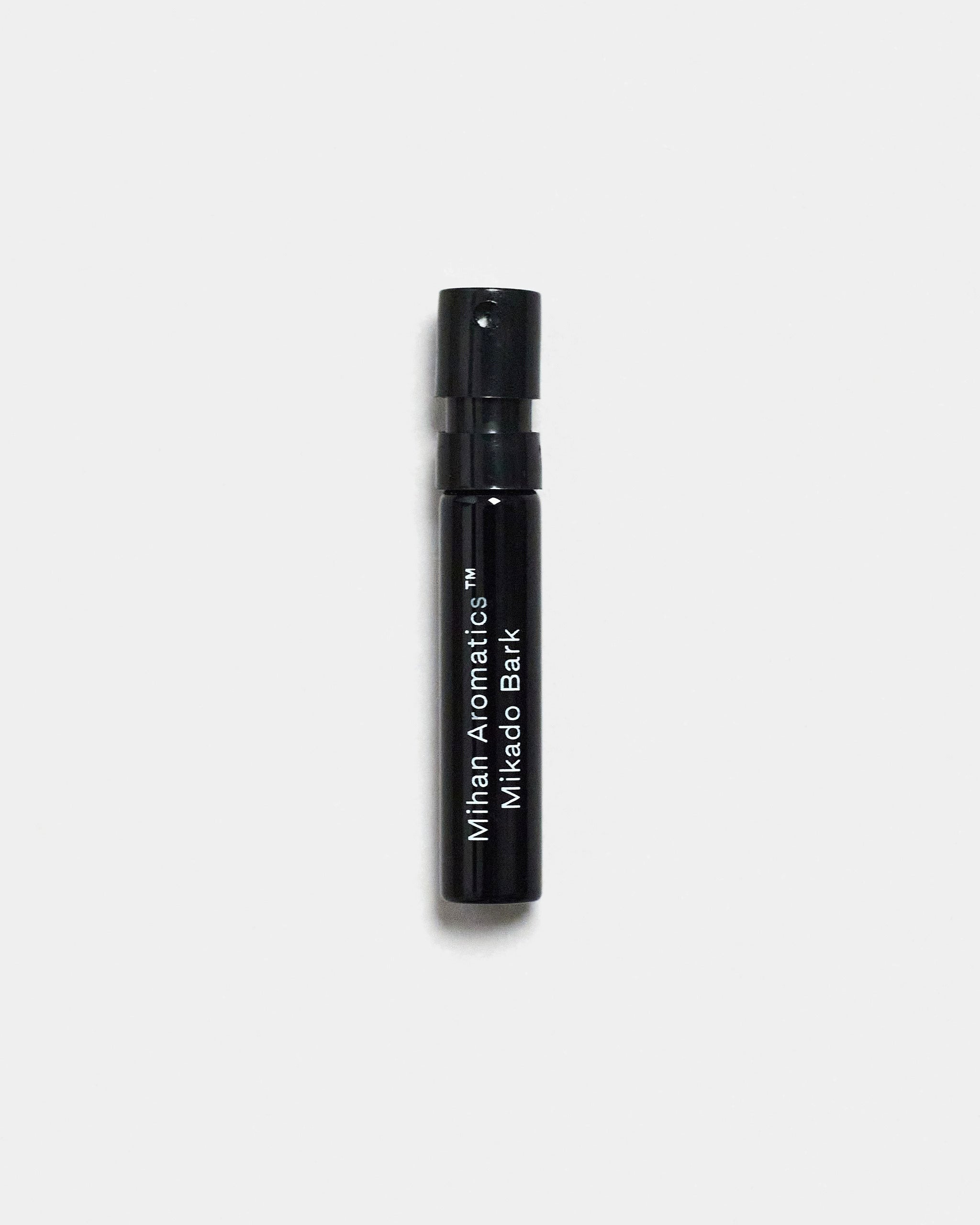Mihan Aromatics Mikado Bark parfum 2ml sample vial on a Studio Grey backdrop